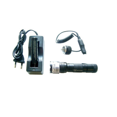 Lanterna tactica JS-200